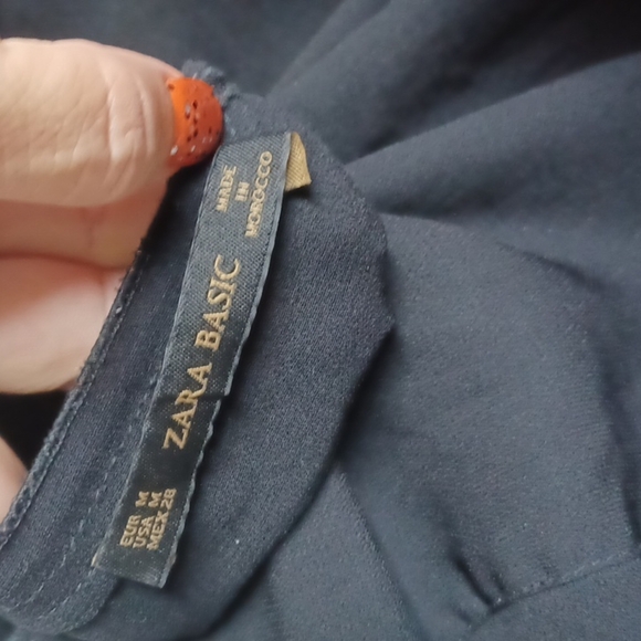 Zara Basic Black 3/4 Sleeve Tunic Blouse Medium, raw edges. Semi-sheer - Picture 6 of 7